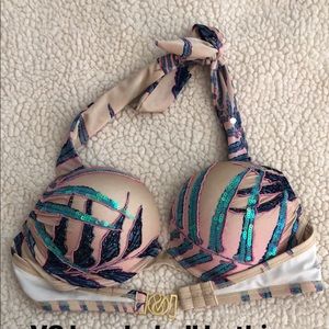 Victoria’s Secret bombshell bathing suit top